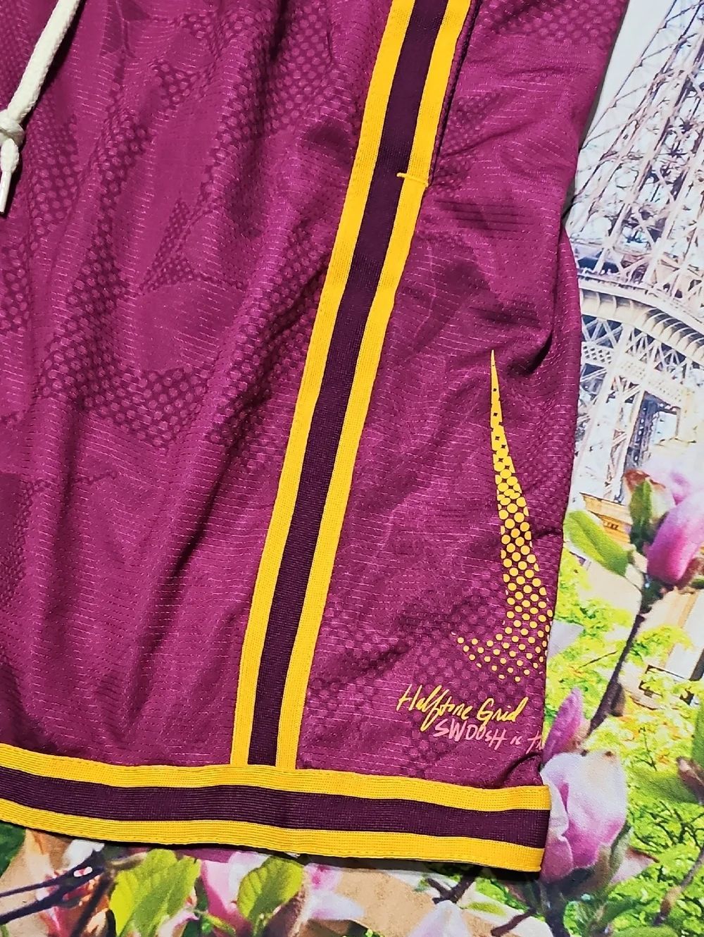 Nike Purple‎ Gold Shorts Size Large New